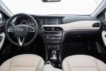 Infiniti QX30 2.0t AWD 2016 года